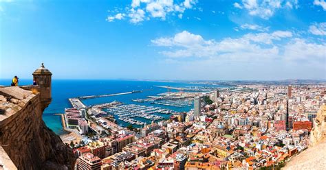 Badajoz to Alicante train tickets from £84